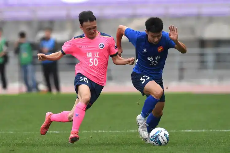 法国乙级联赛：梅斯 VS 巴黎FC